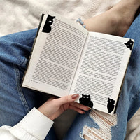 Lot de 6 marque-pages aimantés représentant des chats noirs sur fond vitrail, design mystique et artistique