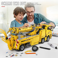 MOLD KING 17028 Voiture technique jouet APP&RC Camion de pompiers motorisé à assembler, modèle réduit en briques de construction, cadeau de Noël pour enfants