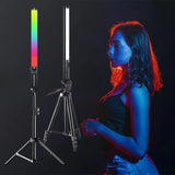 Bâton lumineux RGB avec trépied, lampe LED colorée pour fête, flash portable, éclairage photo et vidéo