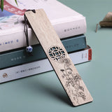 Marque page bois style chinois avec gravures florales