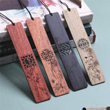 Marque page bois style chinois avec gravures florales