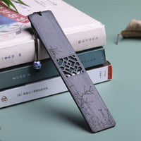 Marque page bois style chinois avec gravures florales