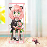Marque-page en métal avec personnages de Spy Family, incluant Anya, Loid et Yor avec pendentif chibi