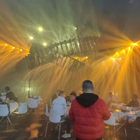 Projecteur LED RGBW 4 en 1 7x40W à effet œil d'abeille + Wash Zoom testa mobile DMX pour éclairage de scène de discothèque, bar, boîte de nuit ou DJ