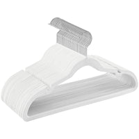 Cintres en Velours, Lot de 30/50, Antiglisse, avec Encoches, Barre pour Pantalons, Crochet Pivotant à 360°, Gain de Place, Épaisseur 0,6 cm, Longueur de 43 cm, Beige Sable/Noir Classique/Gris/Blanc/Rose Clair